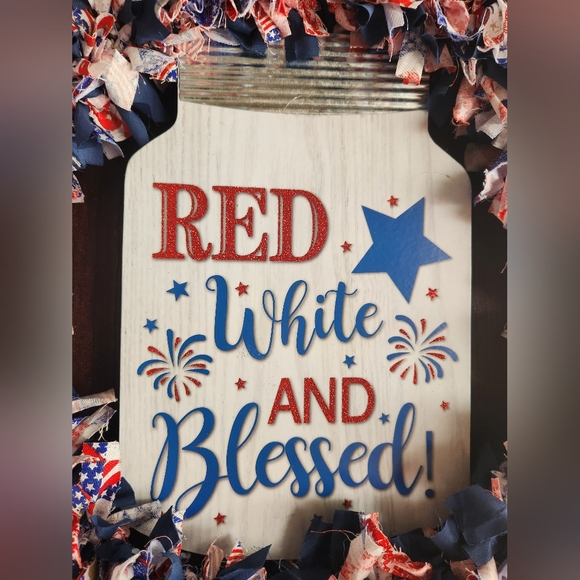 Handmade Wreath - Picture 4 of 7